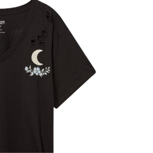 NWT Torrid Black Mystical Palmistry Tee - Picture 4 of 6